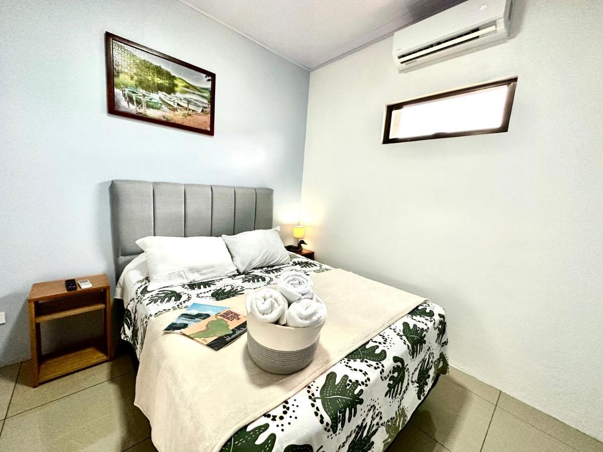 La Fortuna Oasis Arenal Villa Downtown Arenal Volcano View מראה חיצוני תמונה
