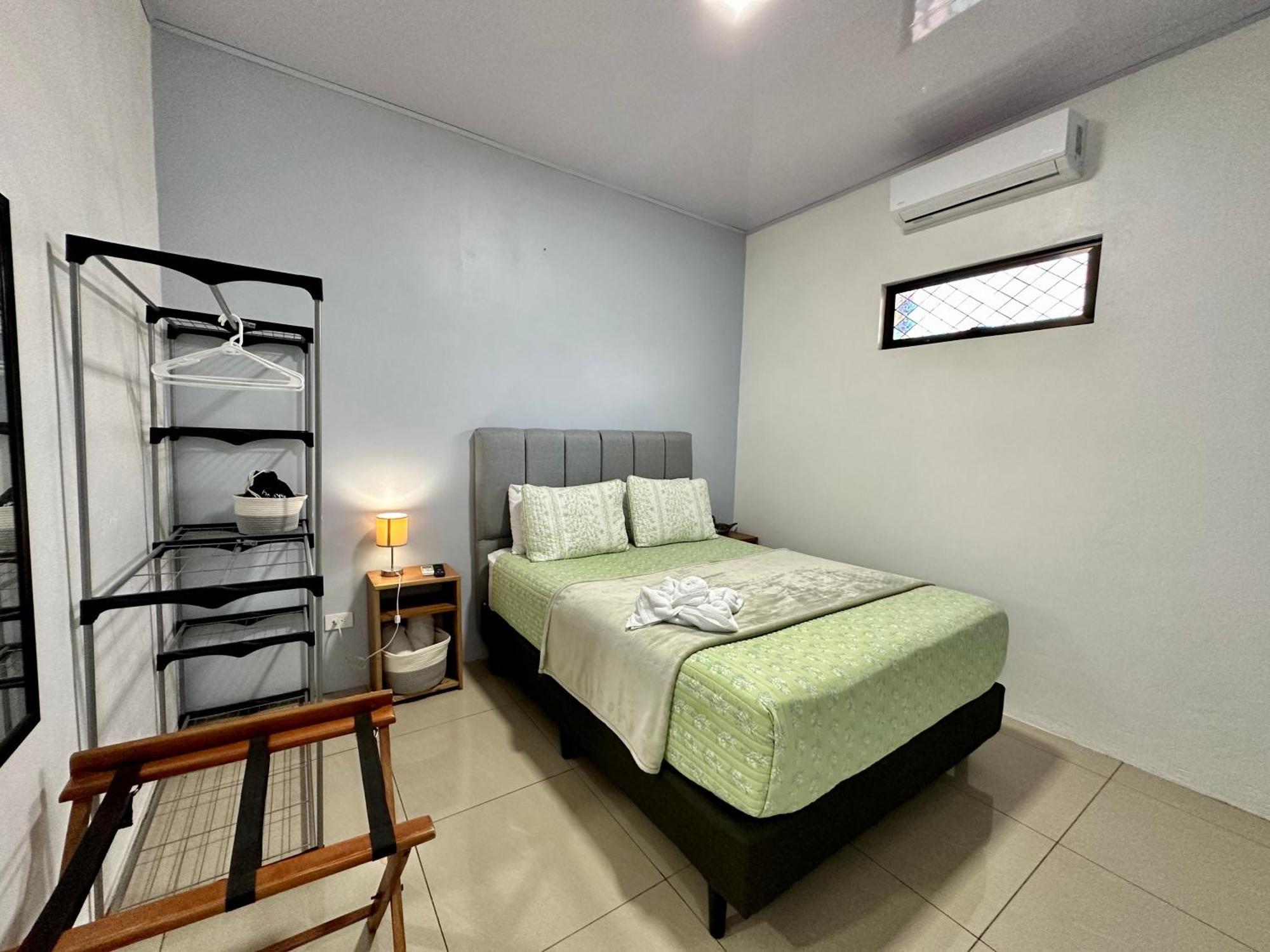 La Fortuna Oasis Arenal Villa Downtown Arenal Volcano View מראה חיצוני תמונה